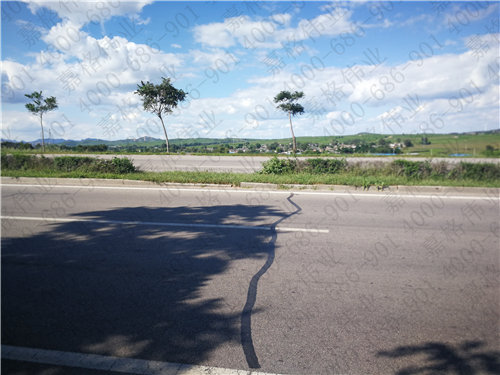 高速公路灌縫什么材料更好？
